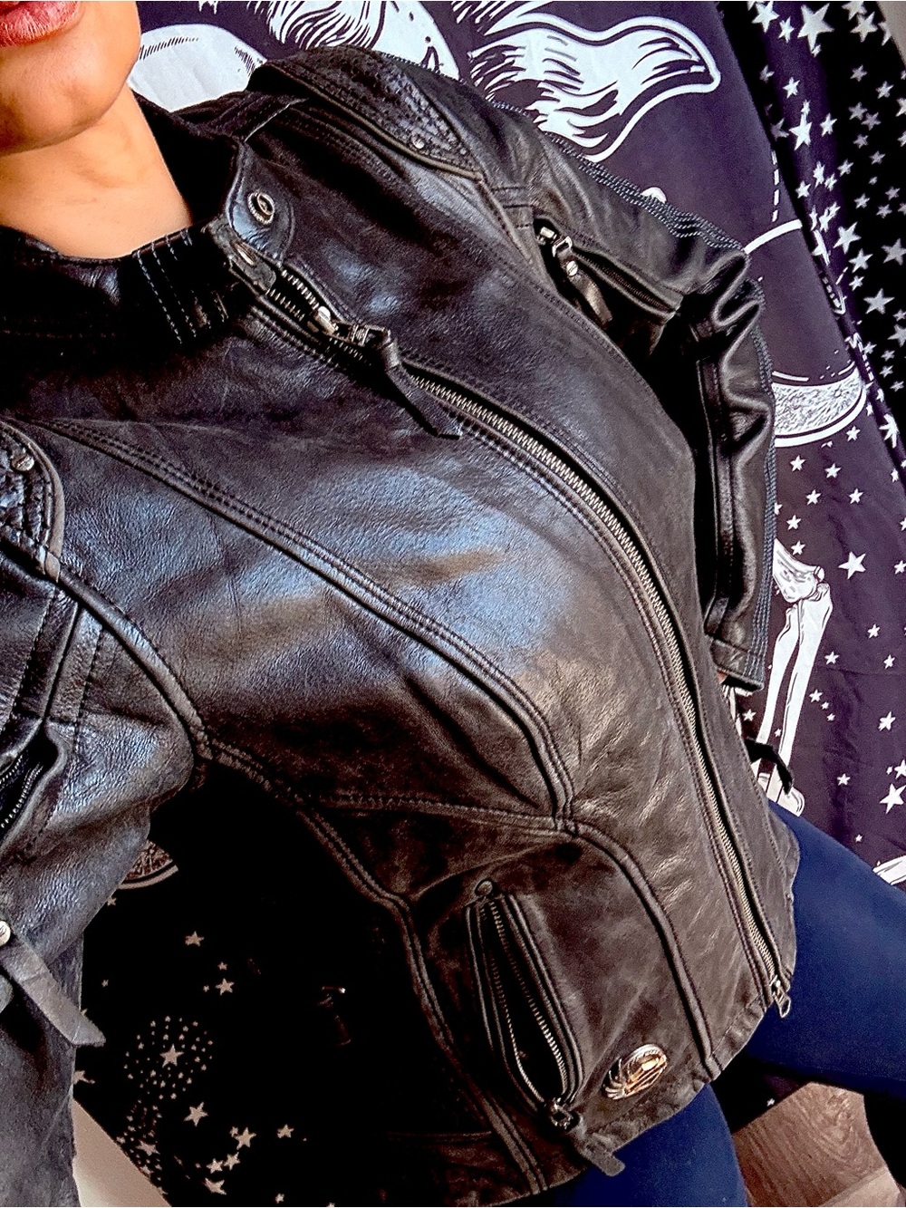 Harley-Davidson Black Leather Bomber Jacket with Embroidered Back Patch - Picture 3 of 9